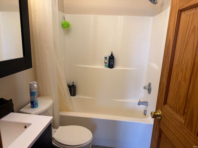 522 Howard Street, South Bend, IN 46617