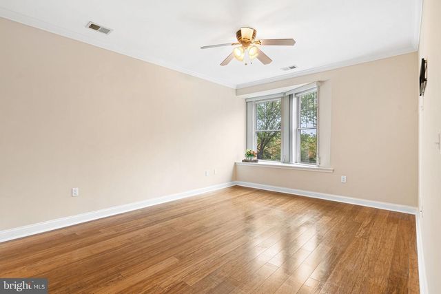 323 GARDEN PARK BLVD, Cherry Hill, NJ 08002