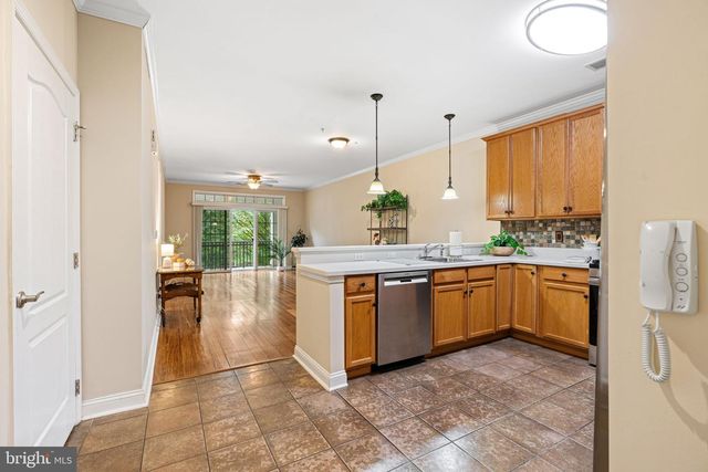 323 GARDEN PARK BLVD, Cherry Hill, NJ 08002