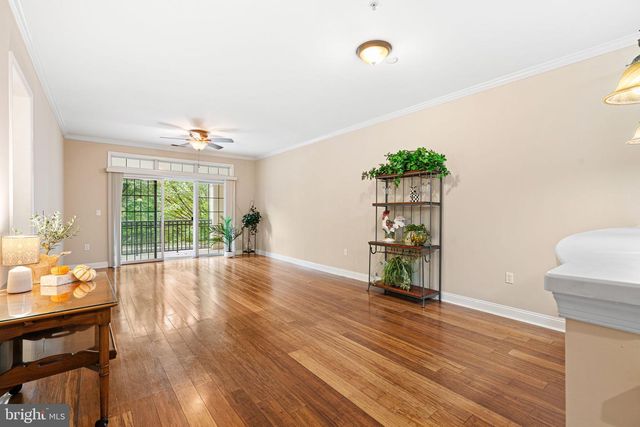 323 GARDEN PARK BLVD, Cherry Hill, NJ 08002