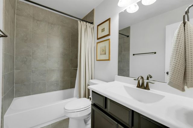 10003 Banestone Boulevard, Tomball, TX 77375