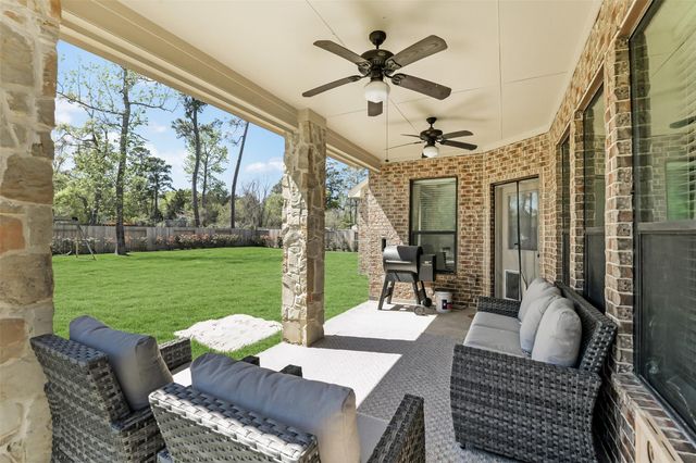 10003 Banestone Boulevard, Tomball, TX 77375