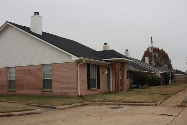 5005 LONGSTREET Street 29, Bossier City, LA 71112