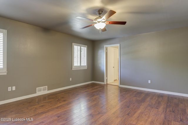 4608 18th Street, Lubbock, TX 79416