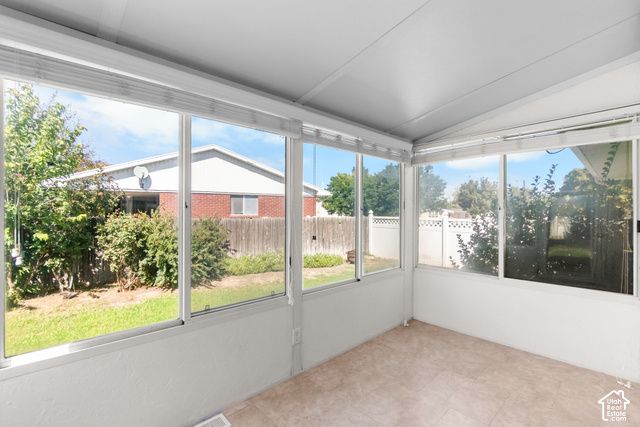 1374 W MARINWOOD AVE, Taylorsville, UT 84123