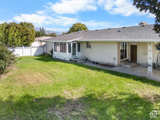 1374 W MARINWOOD AVE, Taylorsville, UT 84123