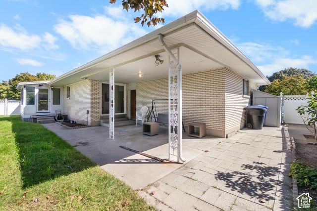 1374 W MARINWOOD AVE, Taylorsville, UT 84123