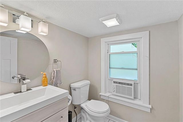 1625 S 42nd Street, Kansas City, KS 66106
