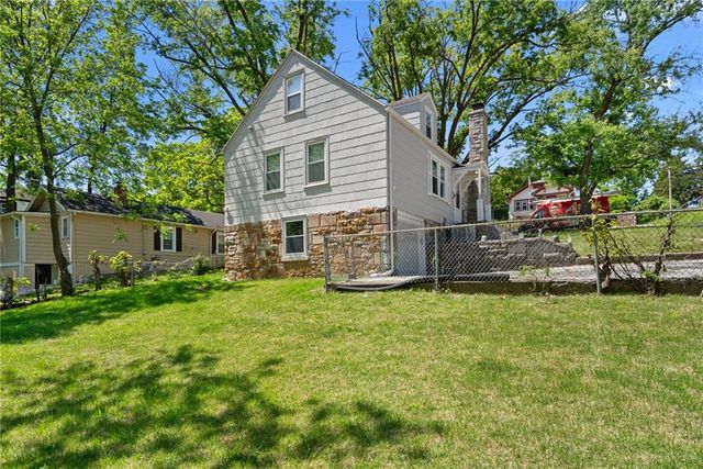 1625 S 42nd Street, Kansas City, KS 66106
