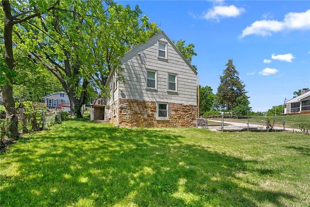 1625 S 42nd Street, Kansas City, KS 66106
