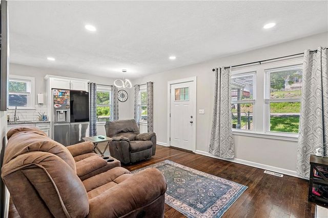 1625 S 42nd Street, Kansas City, KS 66106