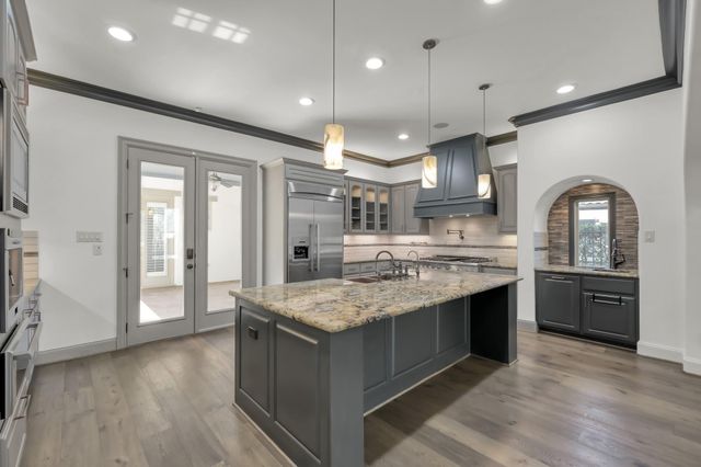 146 Bauer Point Circle, The Woodlands, TX 77389