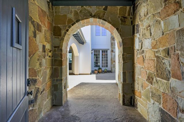 146 Bauer Point Circle, The Woodlands, TX 77389