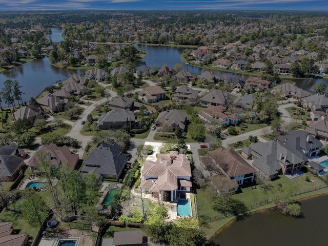 146 Bauer Point Circle, The Woodlands, TX 77389