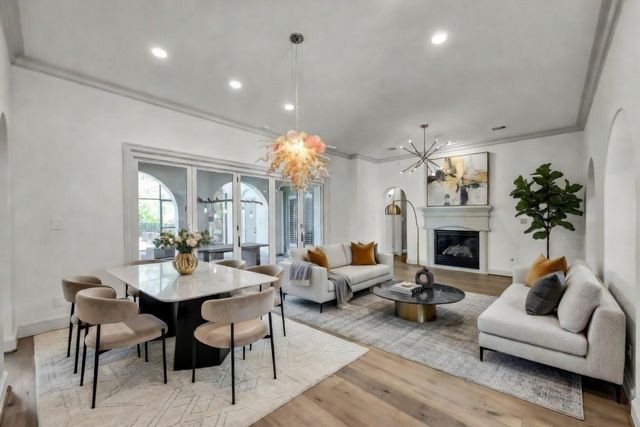 146 Bauer Point Circle, The Woodlands, TX 77389