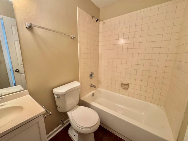 10618 Pine Landing Drive A, Houston, TX 77088