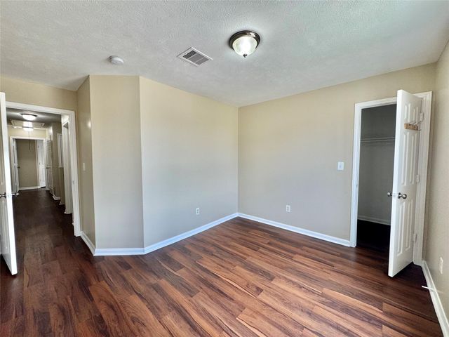 10618 Pine Landing Drive A, Houston, TX 77088