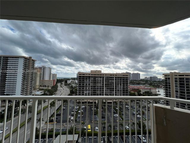1985 S Ocean Drive 12N, Hallandale Beach, FL 33009