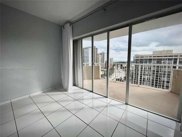 1985 S Ocean Drive 12N, Hallandale Beach, FL 33009