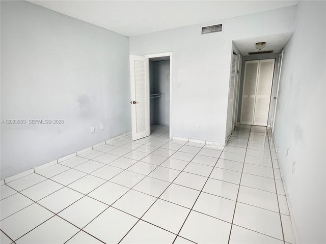 1985 S Ocean Drive 12N, Hallandale Beach, FL 33009