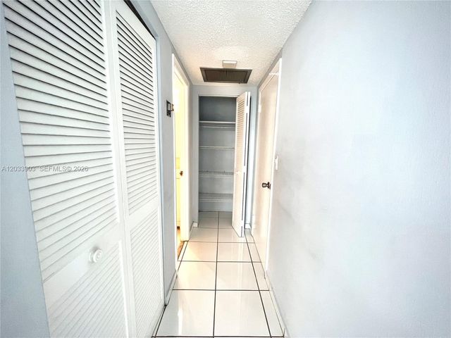 1985 S Ocean Drive 12N, Hallandale Beach, FL 33009