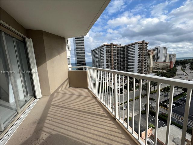 1985 S Ocean Drive 12N, Hallandale Beach, FL 33009