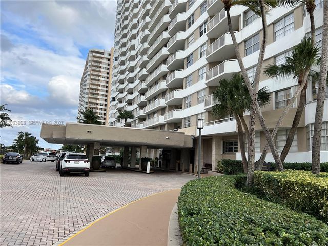 1985 S Ocean Drive 12N, Hallandale Beach, FL 33009