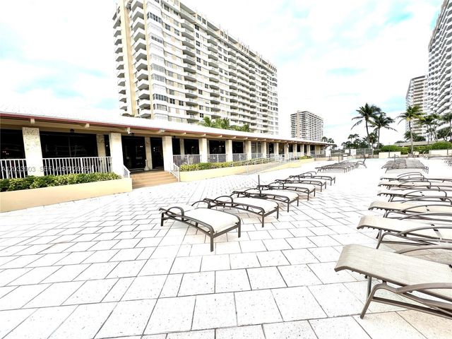 1985 S Ocean Drive 12N, Hallandale Beach, FL 33009