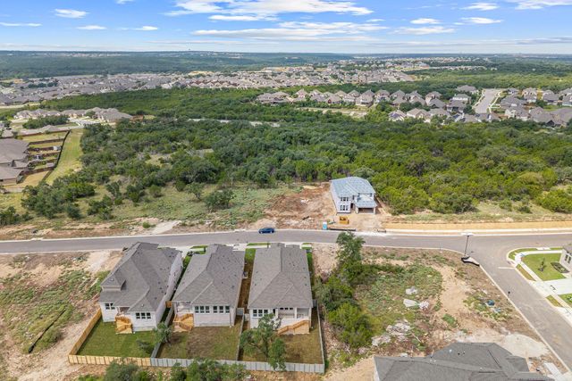 1405 Blue Moon DR, Georgetown, TX 78628