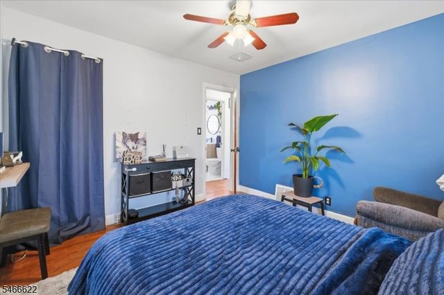52 Daniel St, Woodbridge Twp., NJ 07064