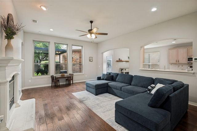4567 Risinghill Drive, Plano, TX 75024