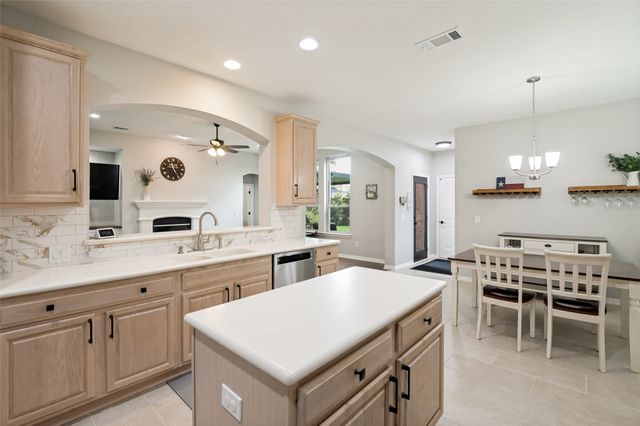 4567 Risinghill Drive, Plano, TX 75024