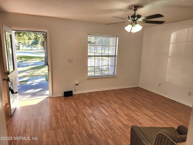 2345 W 15TH Street, Jacksonville, FL 32209