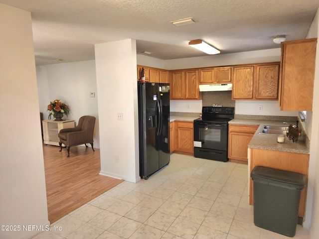 2345 W 15TH Street, Jacksonville, FL 32209
