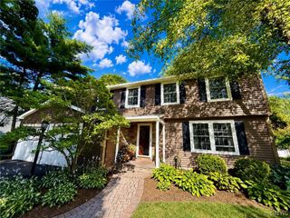 107 Military Drive, Manlius, NY 13104
