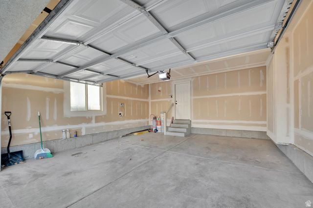 7881 N CEDAR CREST RD, Eagle Mountain, UT 84005