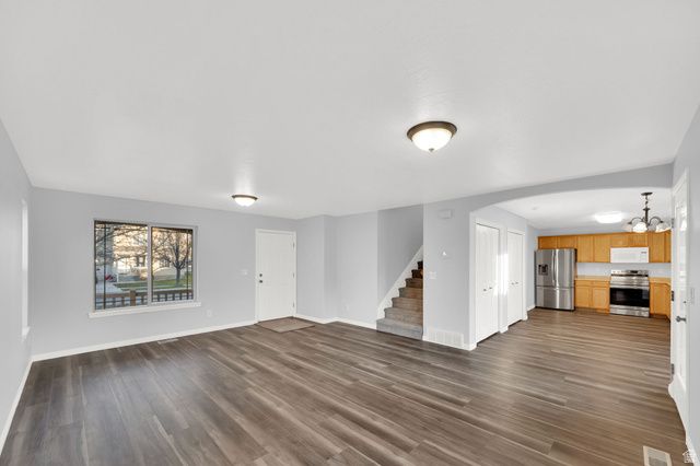 7881 N CEDAR CREST RD, Eagle Mountain, UT 84005