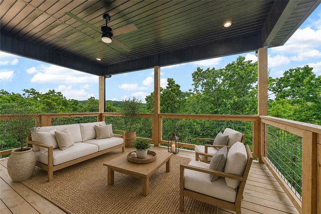 44 Leona Drive, Bella Vista, AR 72715