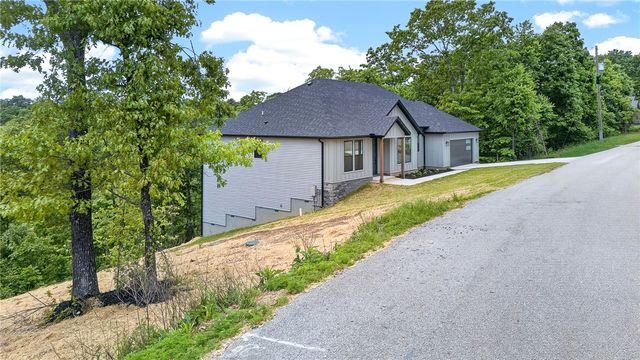 44 Leona Drive, Bella Vista, AR 72715