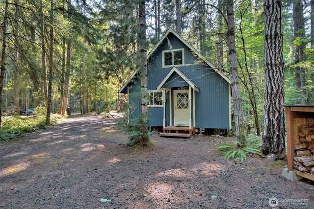 331 N Wynoochee Drive, Hoodsport, WA 98548