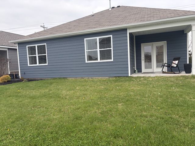 5010 Hunters Village Dr, Lebanon, TN 37087