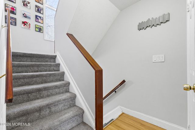 45 Lone Star Lane, Manalapan, NJ 07726