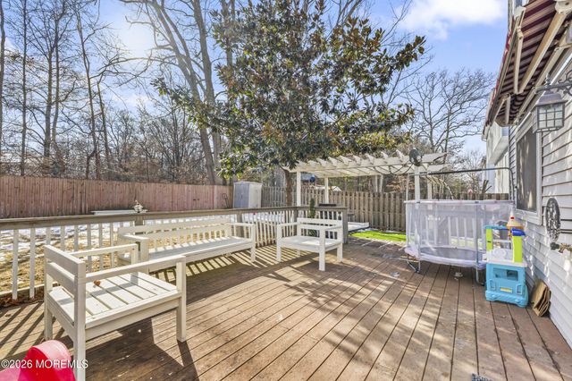 45 Lone Star Lane, Manalapan, NJ 07726