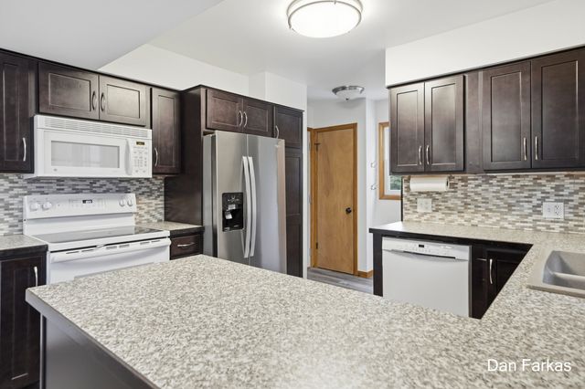 4380 Knickerbocker Court SW, Wyoming, MI 49519