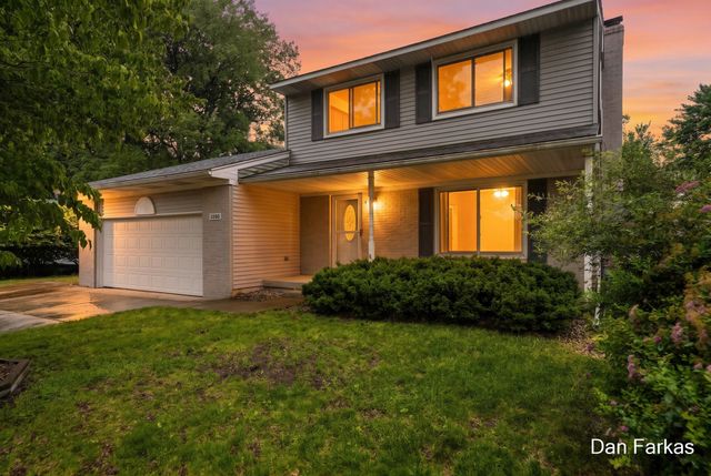 4380 Knickerbocker Court SW, Wyoming, MI 49519