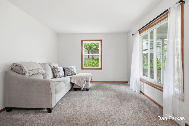 4380 Knickerbocker Court SW, Wyoming, MI 49519