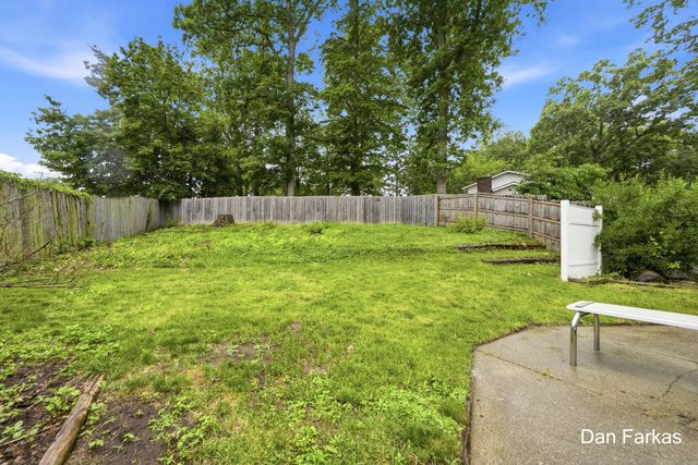 4380 Knickerbocker Court SW, Wyoming, MI 49519