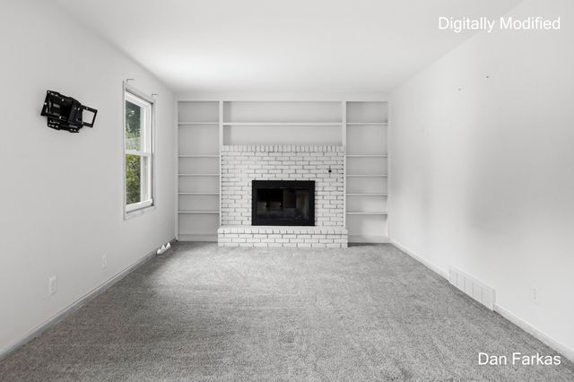 4380 Knickerbocker Court SW, Wyoming, MI 49519