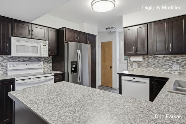 4380 Knickerbocker Court SW, Wyoming, MI 49519