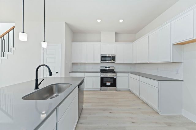 3010 La Rambla Drive, Houston, TX 77047